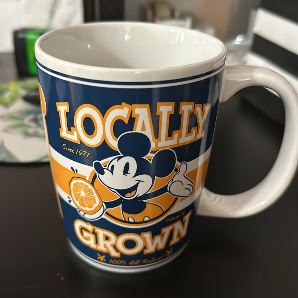 mickey mouse mug - Picture 5 of 6
